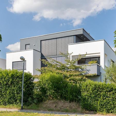 Bodensee Apartment Ueberlingen "Bauhaus Ueber Der Stadt" Ngoại thất bức ảnh