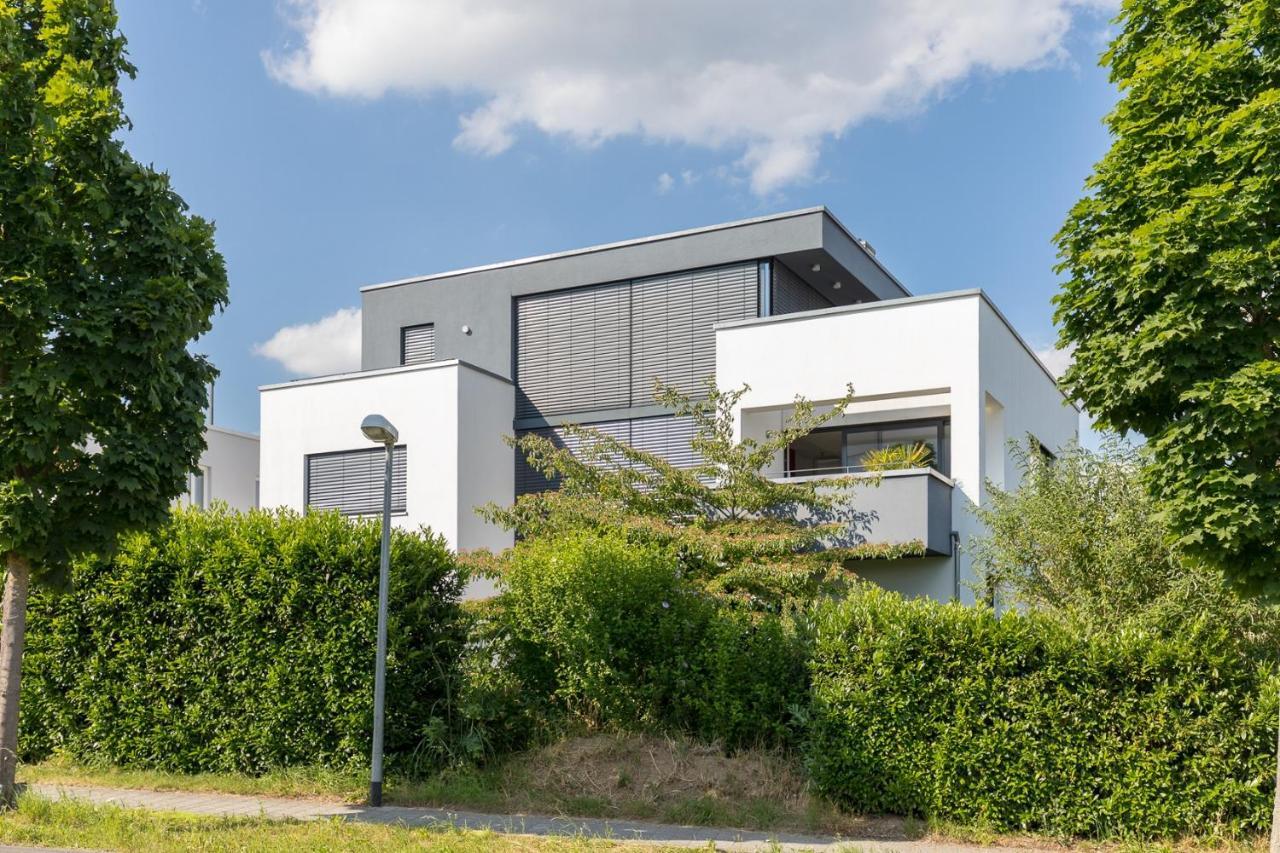 Bodensee Apartment Ueberlingen "Bauhaus Ueber Der Stadt" Ngoại thất bức ảnh